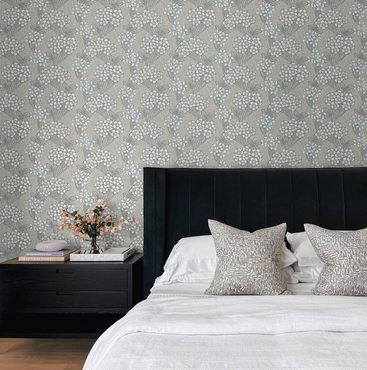 Seabrook Legacy Prints Floral Vine Wallpaper - Daydream Grey & Carolina Blue