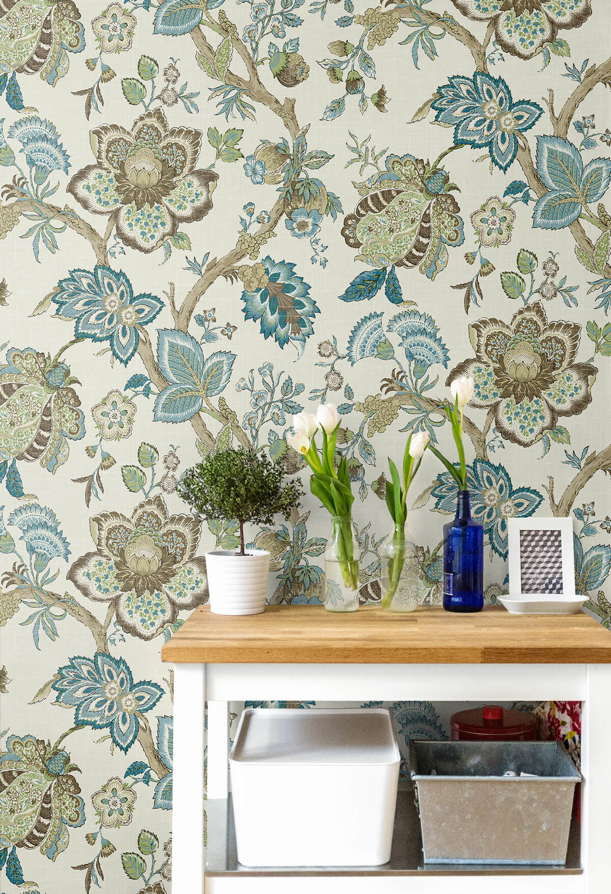 Seabrook French Country Bernadette Jacobean Wallpaper - Hickory Smoke & Blue Bell