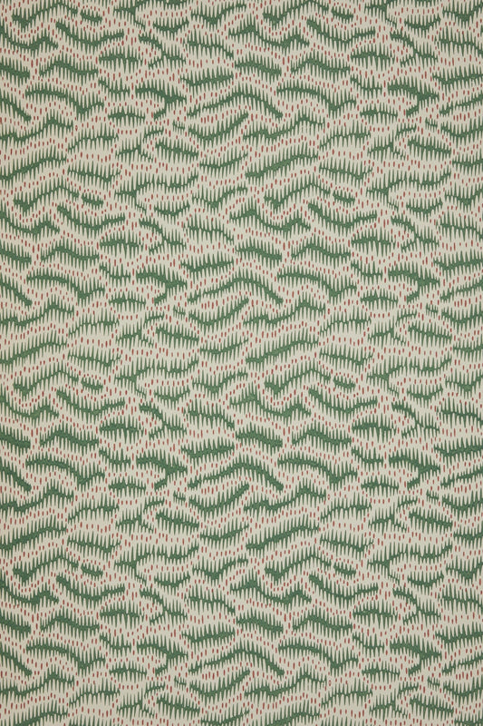 Daphne's Feathers Wallpaper by Flora Soames in Emerald