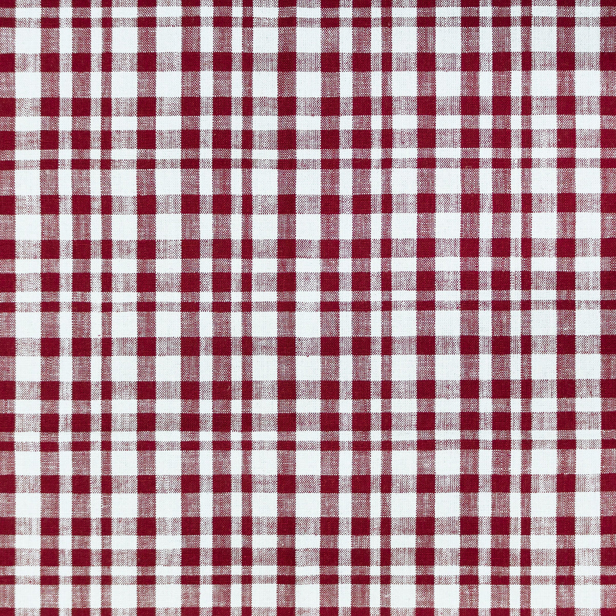 Drach Fabric by Gaston y Daniela in Blanco/Burdeos