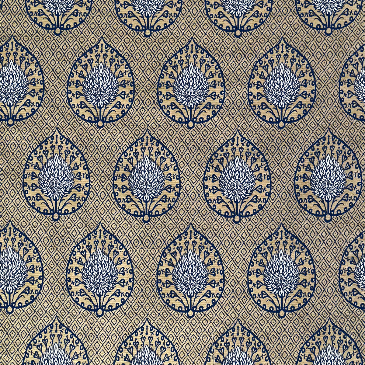 Palmeta Fabric by Gaston y Daniela in Fondo Oro