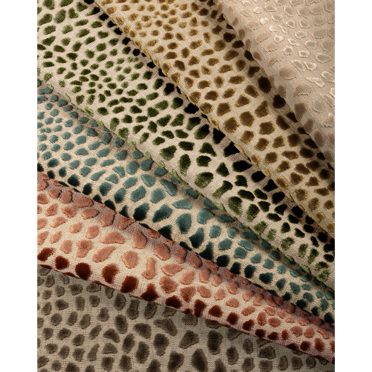 Cheetah Velvet - Sand