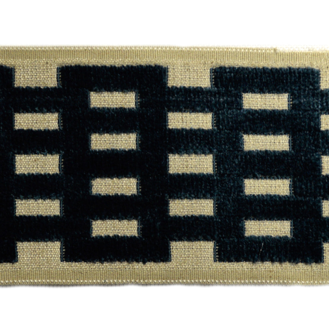 TRH21091 Trim