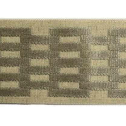 TRH21091 Trim