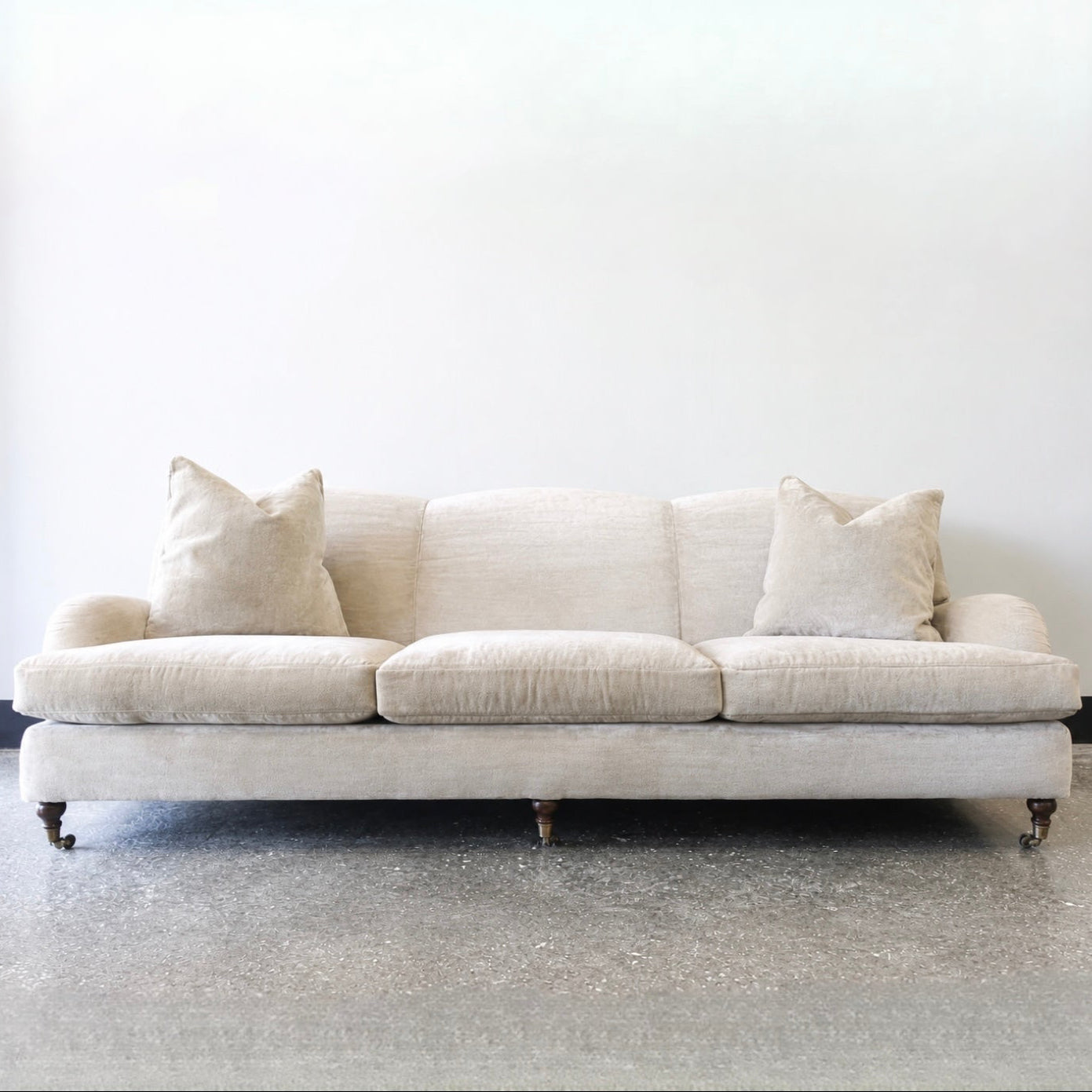 Ralph Lauren English Roll Arm Sofa in Savoie Plush