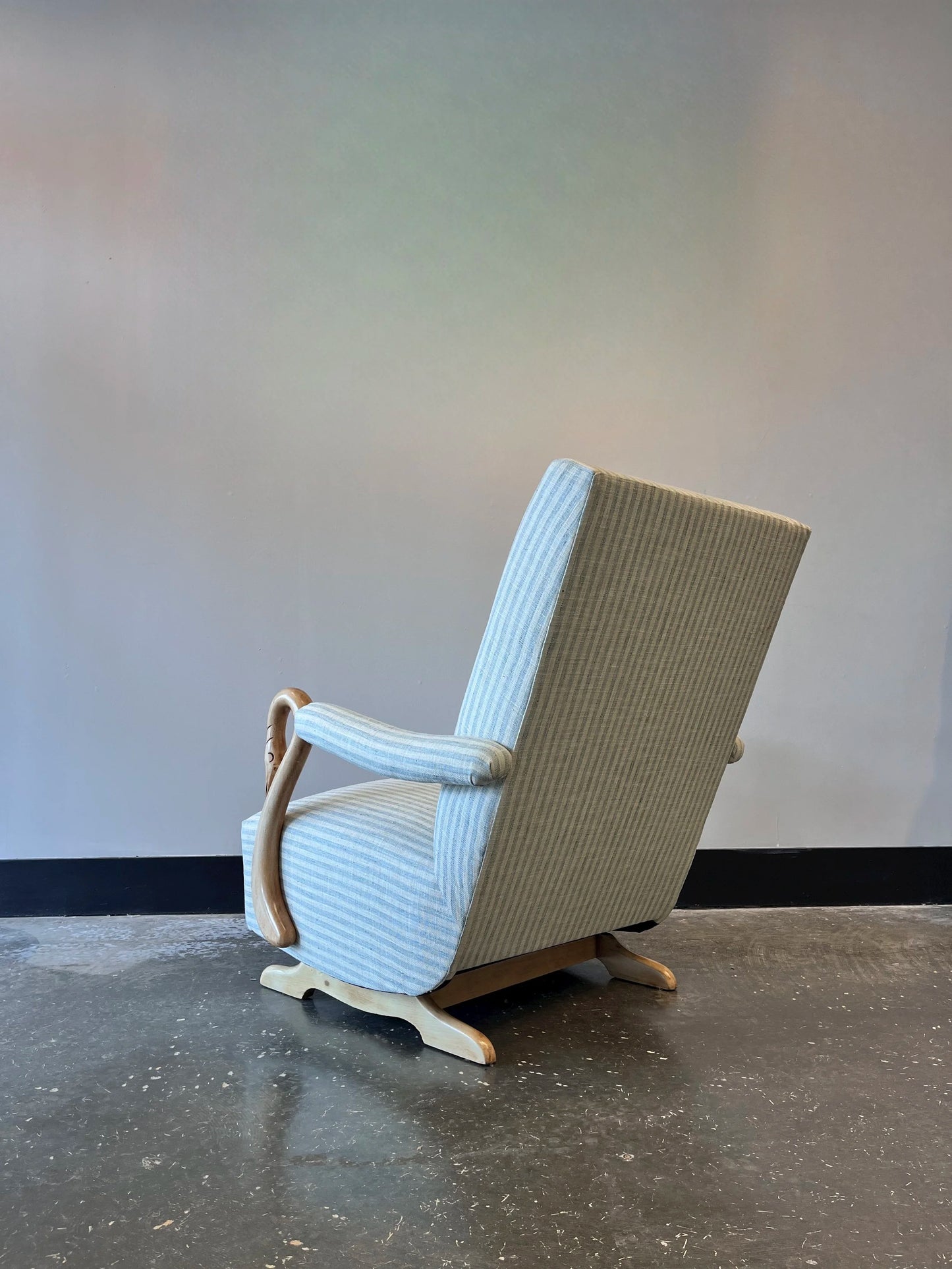 Boys Nursery Bedroom Gooseneck Rocker