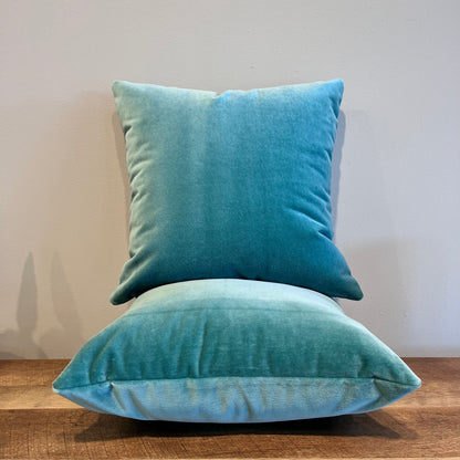 Breeze Velvet Throw Pillow