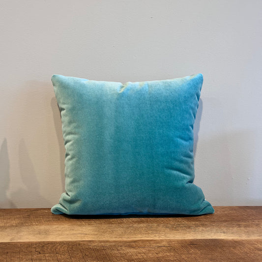 Breeze Velvet Throw Pillow
