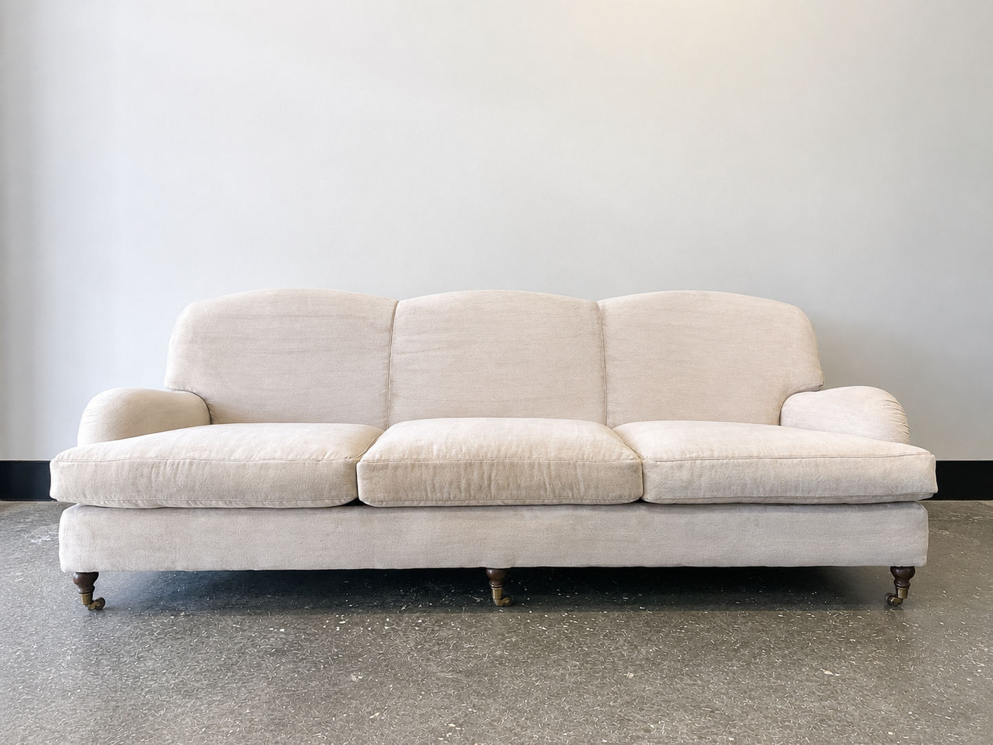 Ralph Lauren English Roll Arm Sofa in Savoie Plush