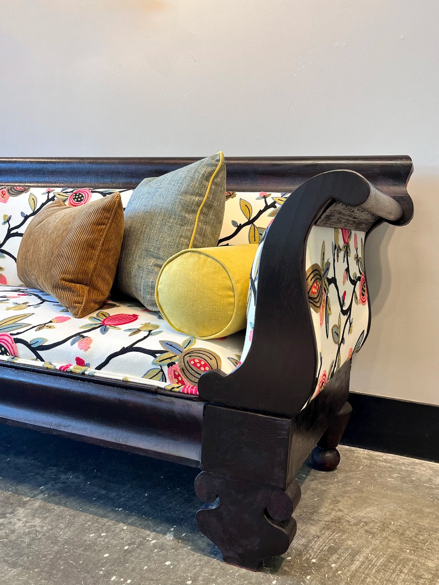 Embroidered Fig Antique Sofa