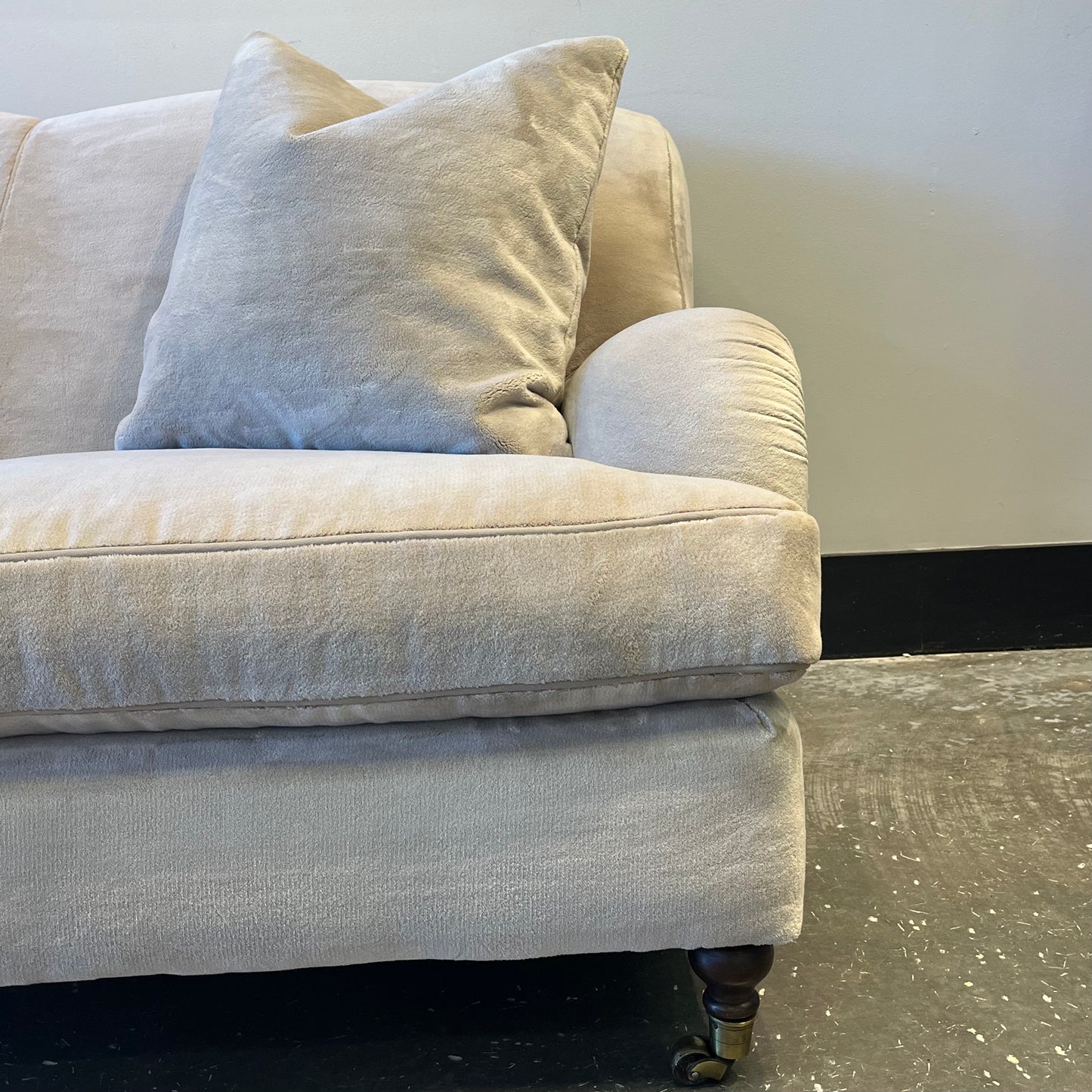 Ralph Lauren English Roll Arm Sofa in Savoie Plush