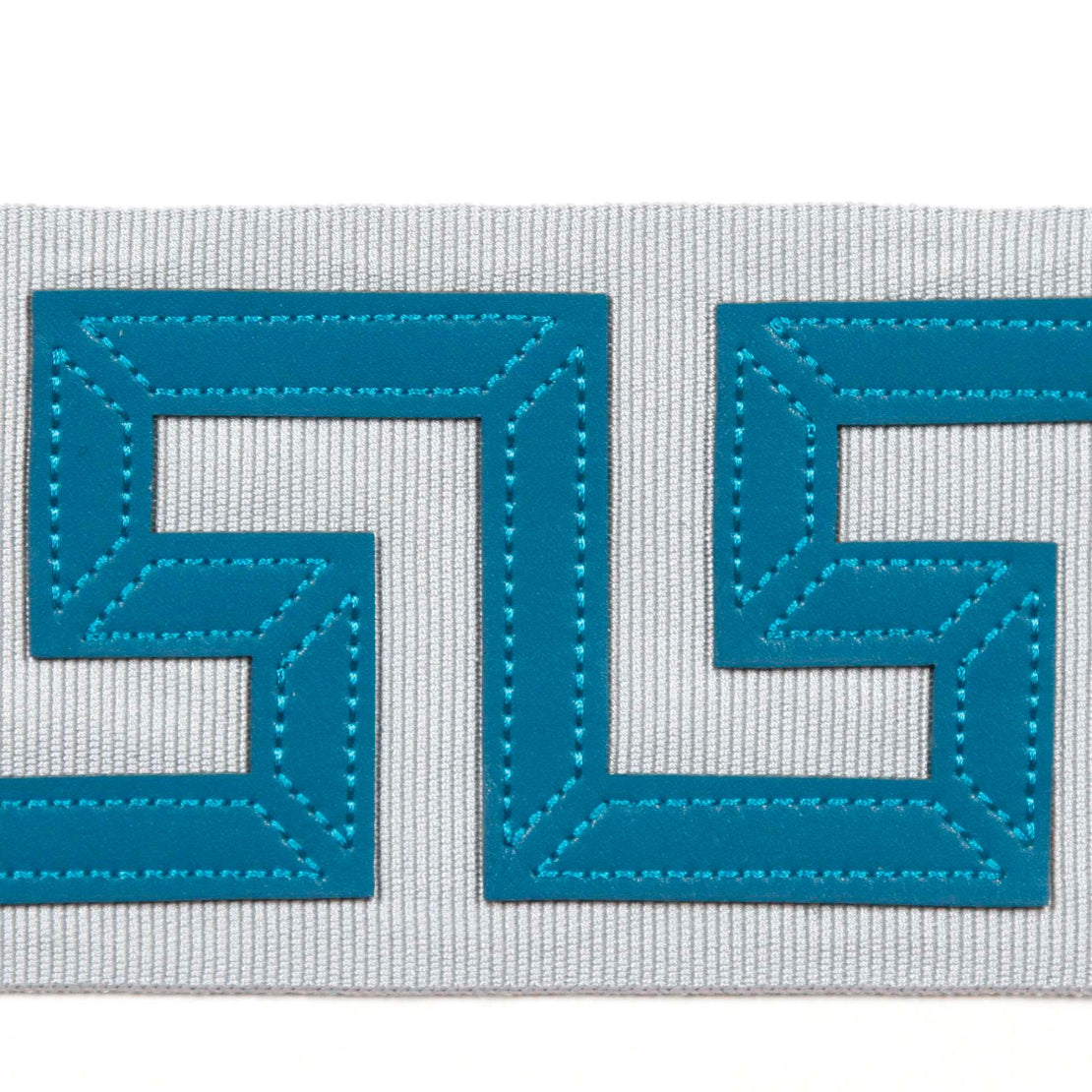TRH21115 Trim