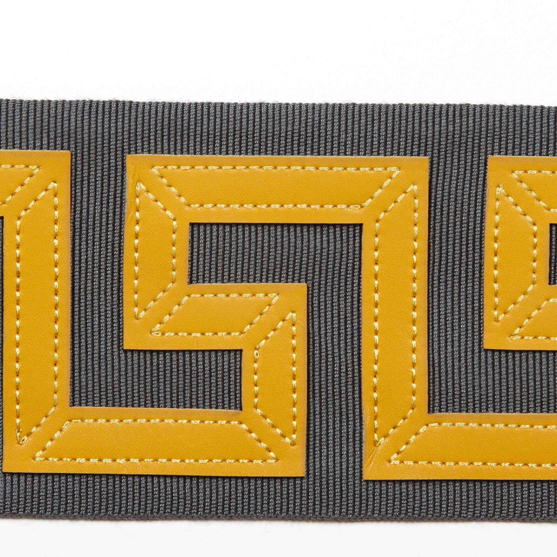 TRH21115 Trim