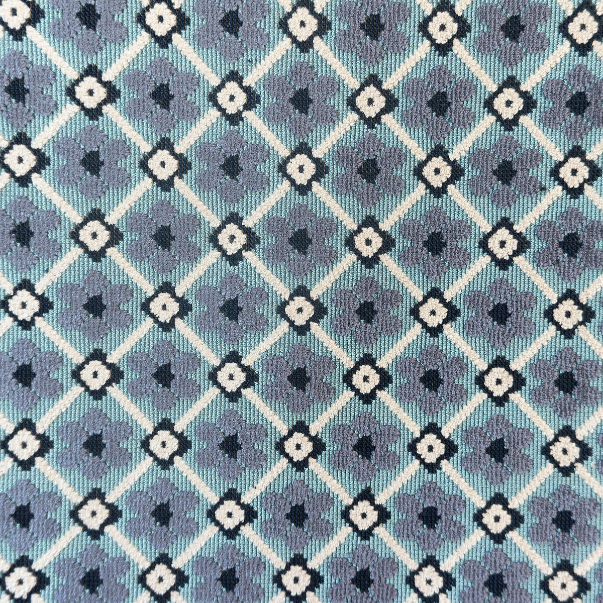 Fruela Fabric by Gaston y Daniela in Azul