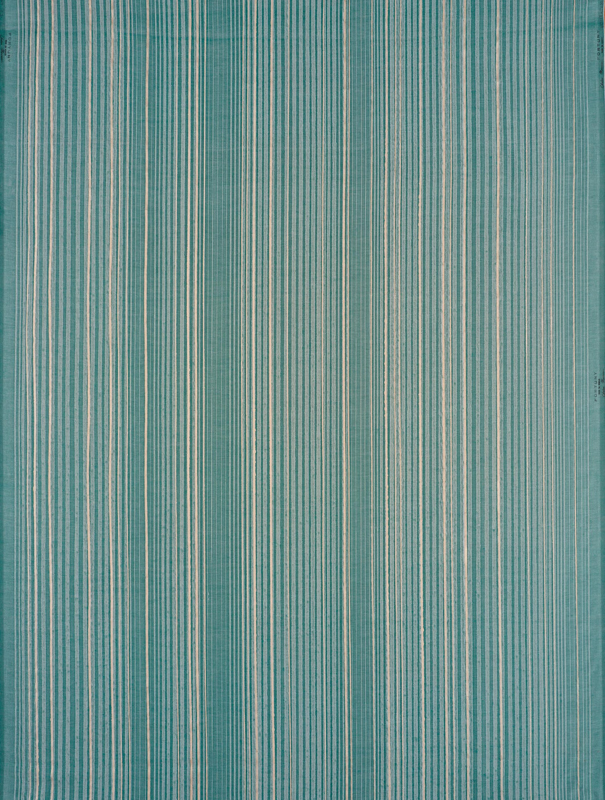 Linea Celadon & silver on smoky pine