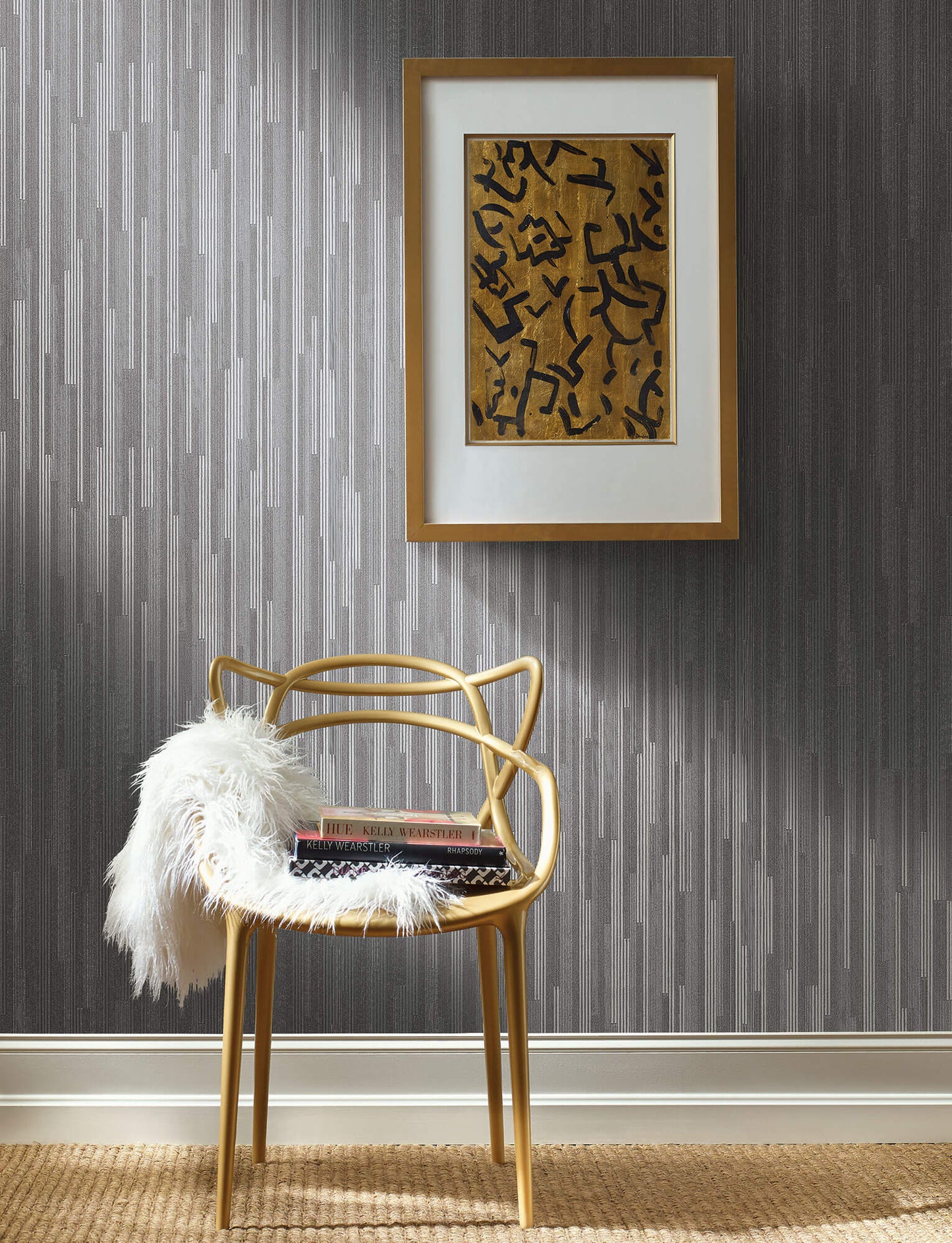 Vertical Plumb Wallpaper