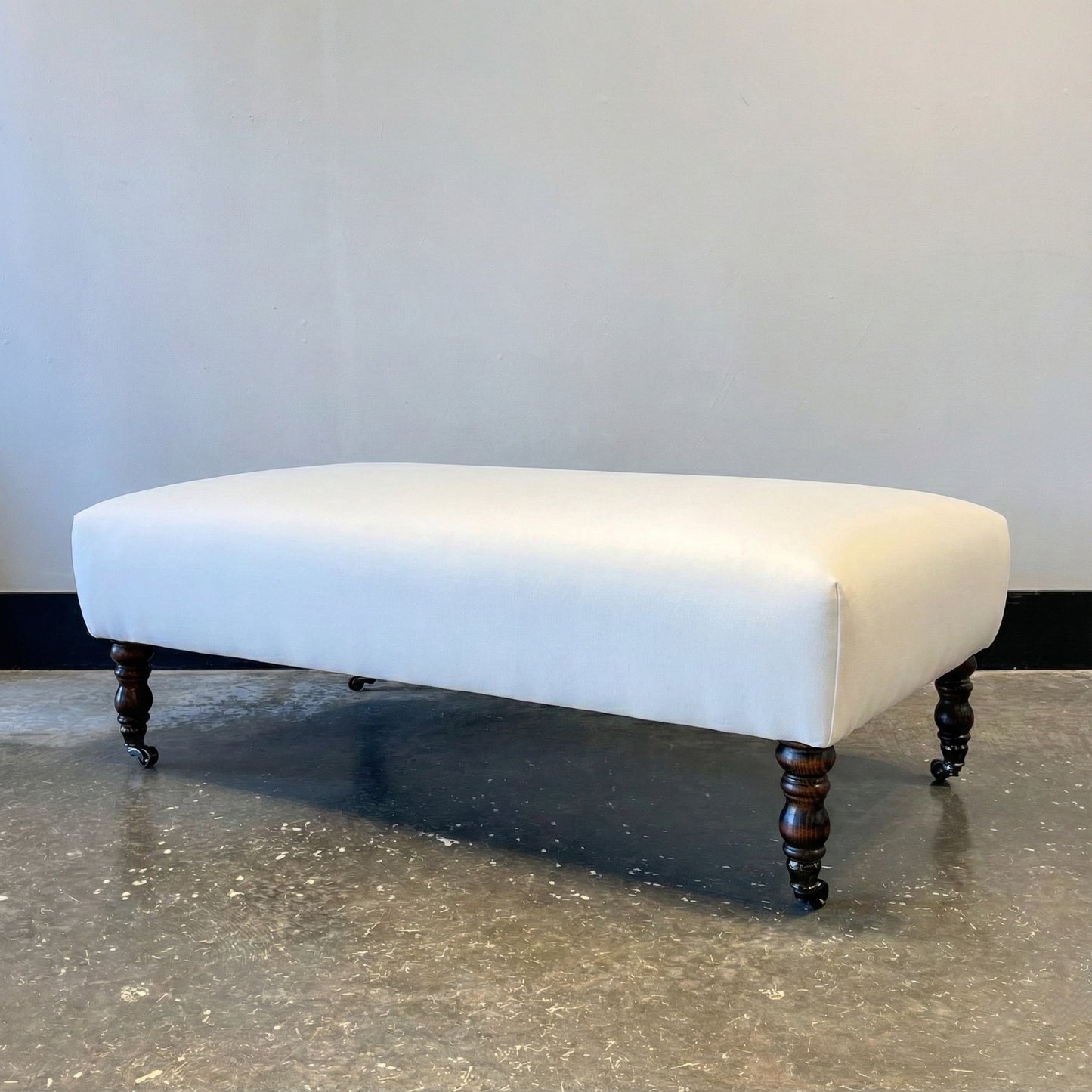 MADE TO ORDER N°80 Ottoman