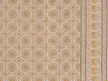 Nasrin Sandalwood