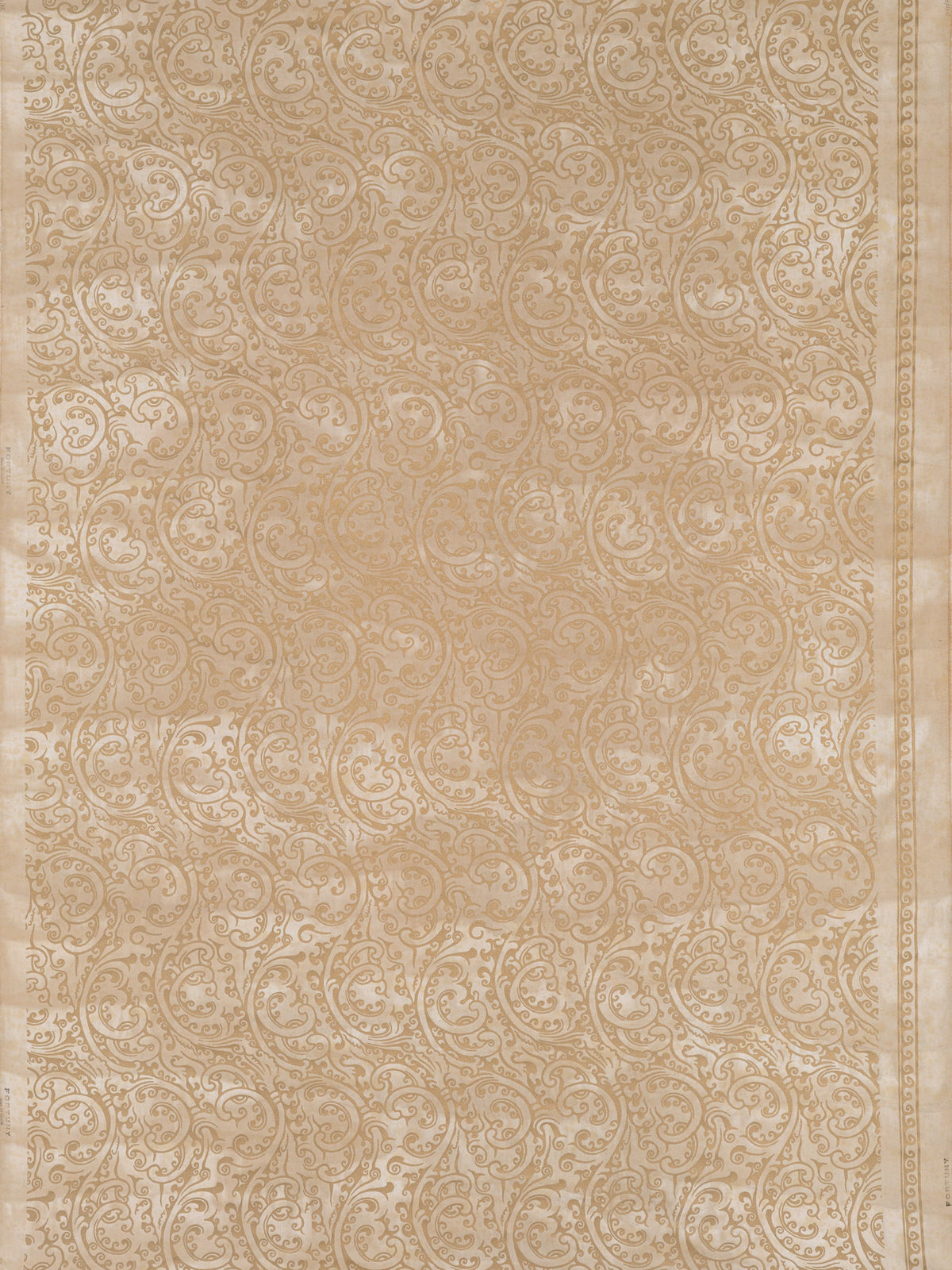 Neritha Shoreline & silvery gold texture