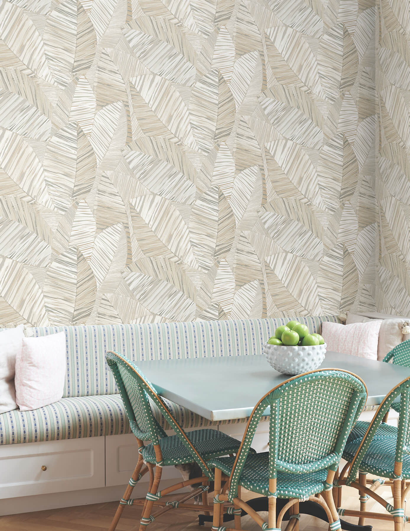 Crown Canopy Peel & Stick Wallpaper