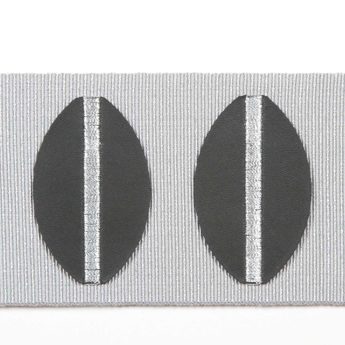 TRH21157 Trim