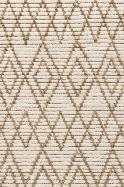 TRH-R106 rug in Ivory / Camel / Mineral Blue