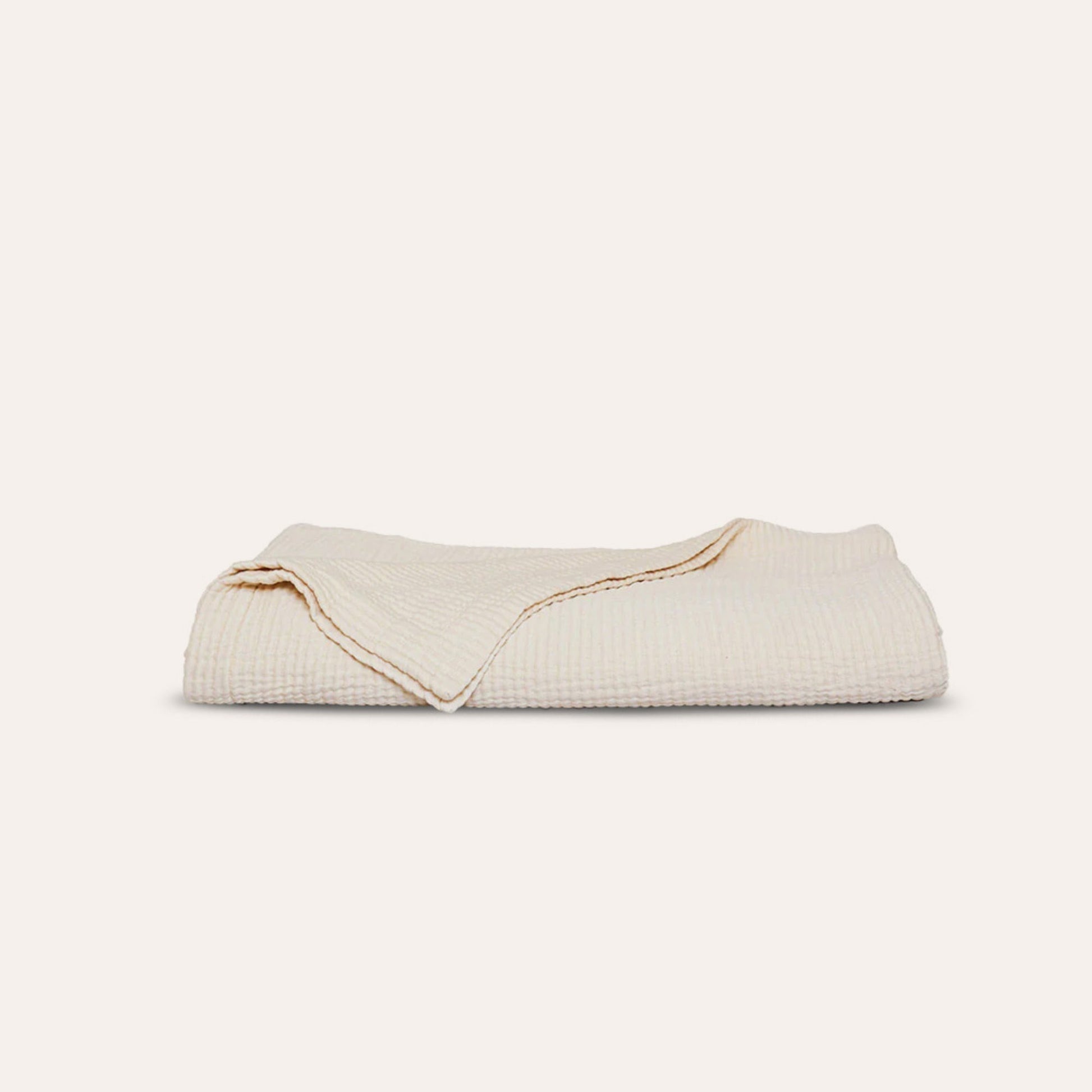 Murmur Quilt - in Flax - King/Cal. King