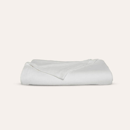 Waves Quilt - In White - King/Cal. King