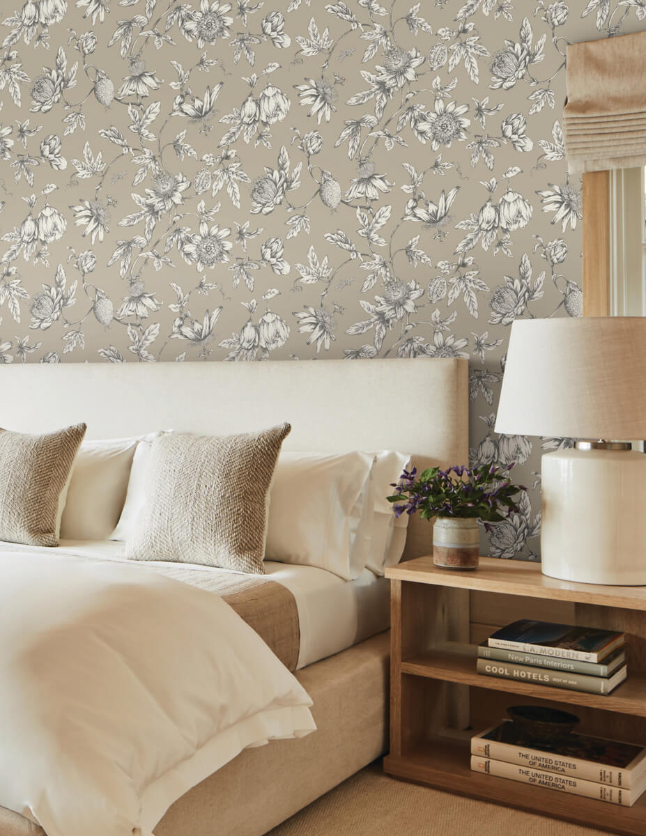 Passion Flower Toile Wallpaper