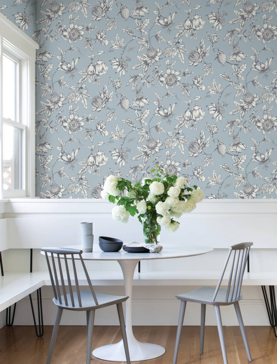Passion Flower Toile Wallpaper