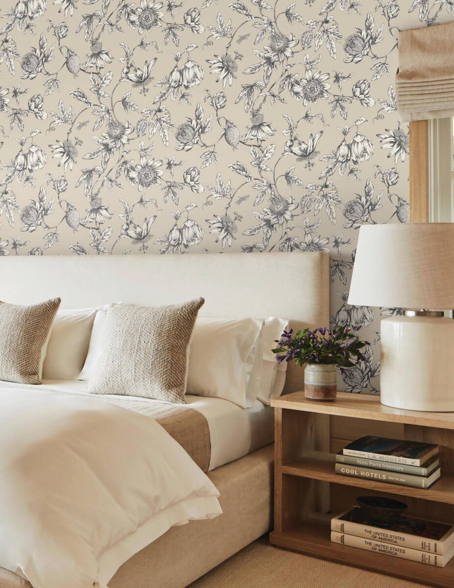 Passion Flower Toile Wallpaper