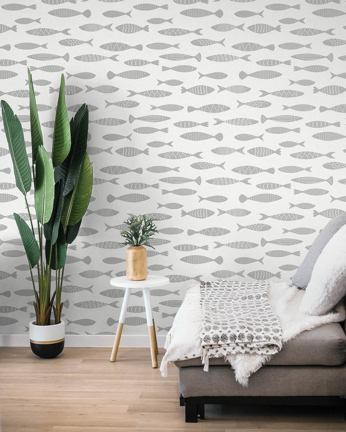 Seabrook Summer House Bay Fish Wallpaper - Silver Sea