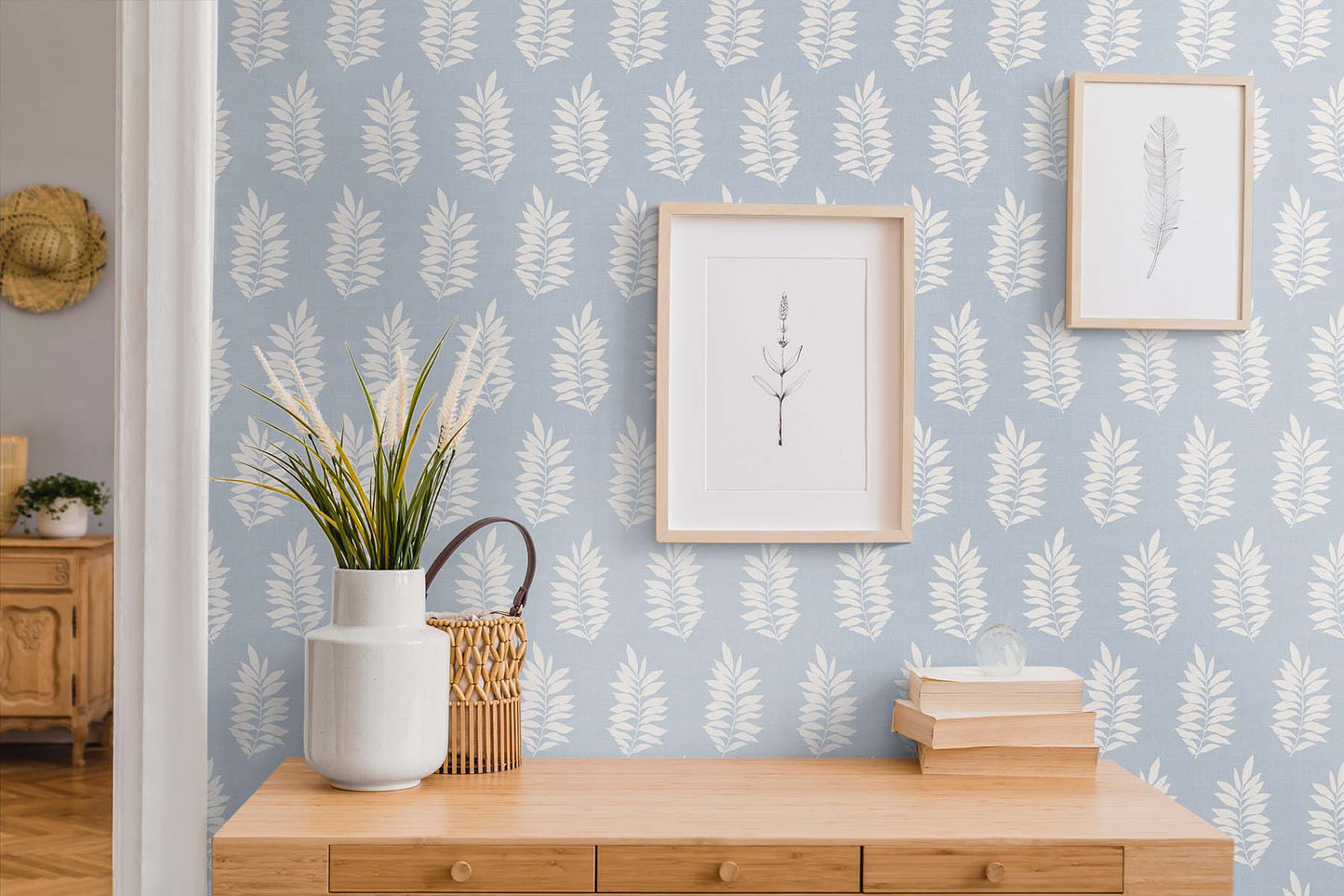 Seabrook The Simple Life Pinnate Silhouette Wallpaper - Iceberg