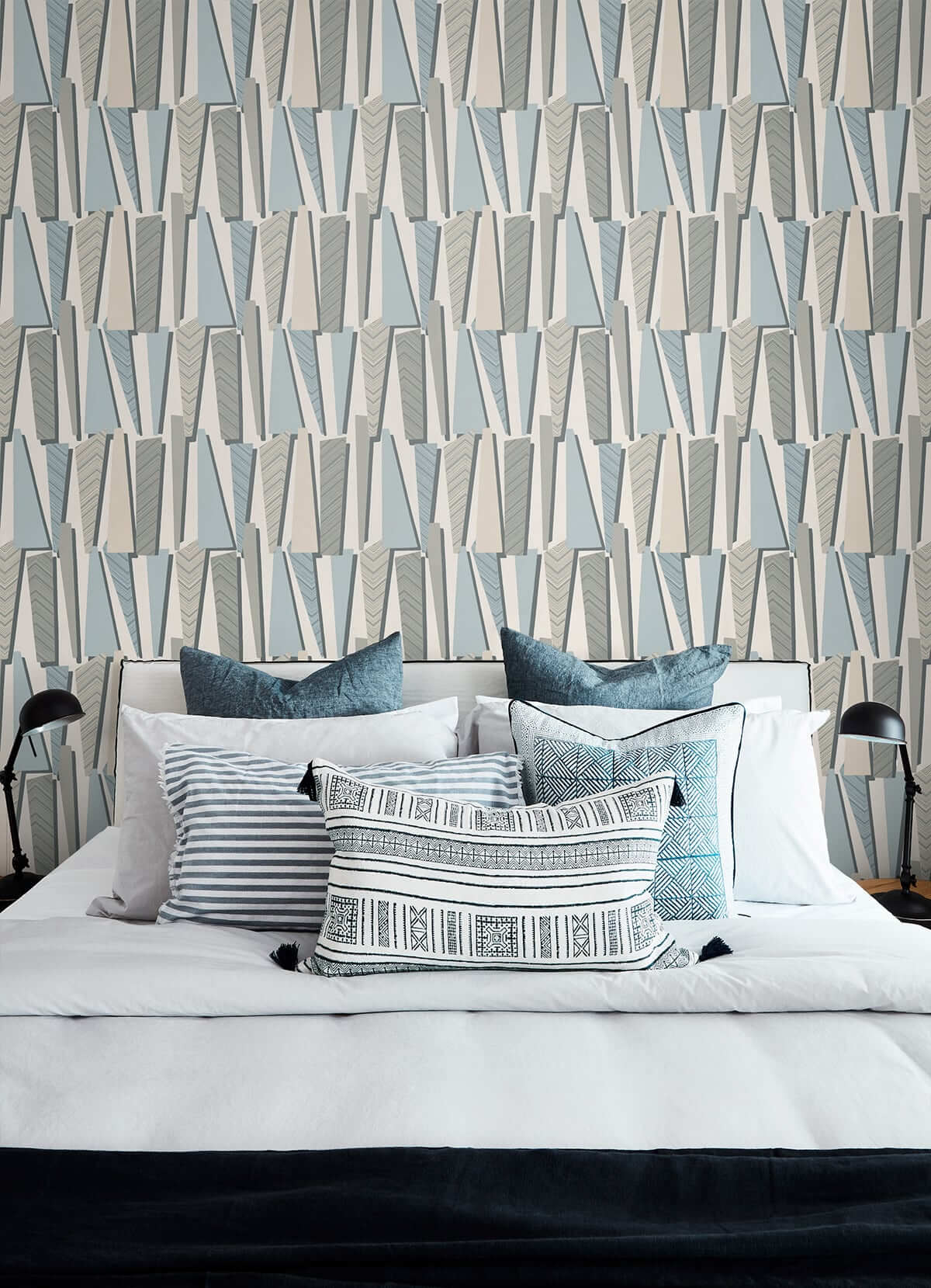 Seabrook The Simple Life Geometric Shadows Wallpaper - Aquamarine
