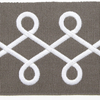 TRH21188 Trim