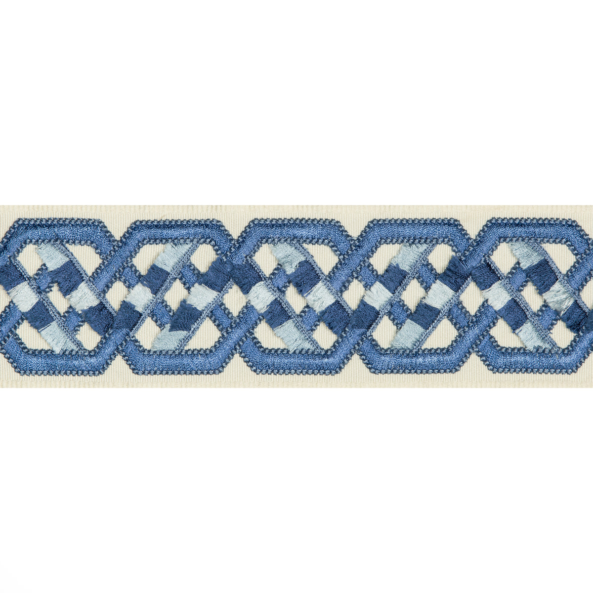 Loriyan Tape Trim by Brunschwig & Fils in Delft
