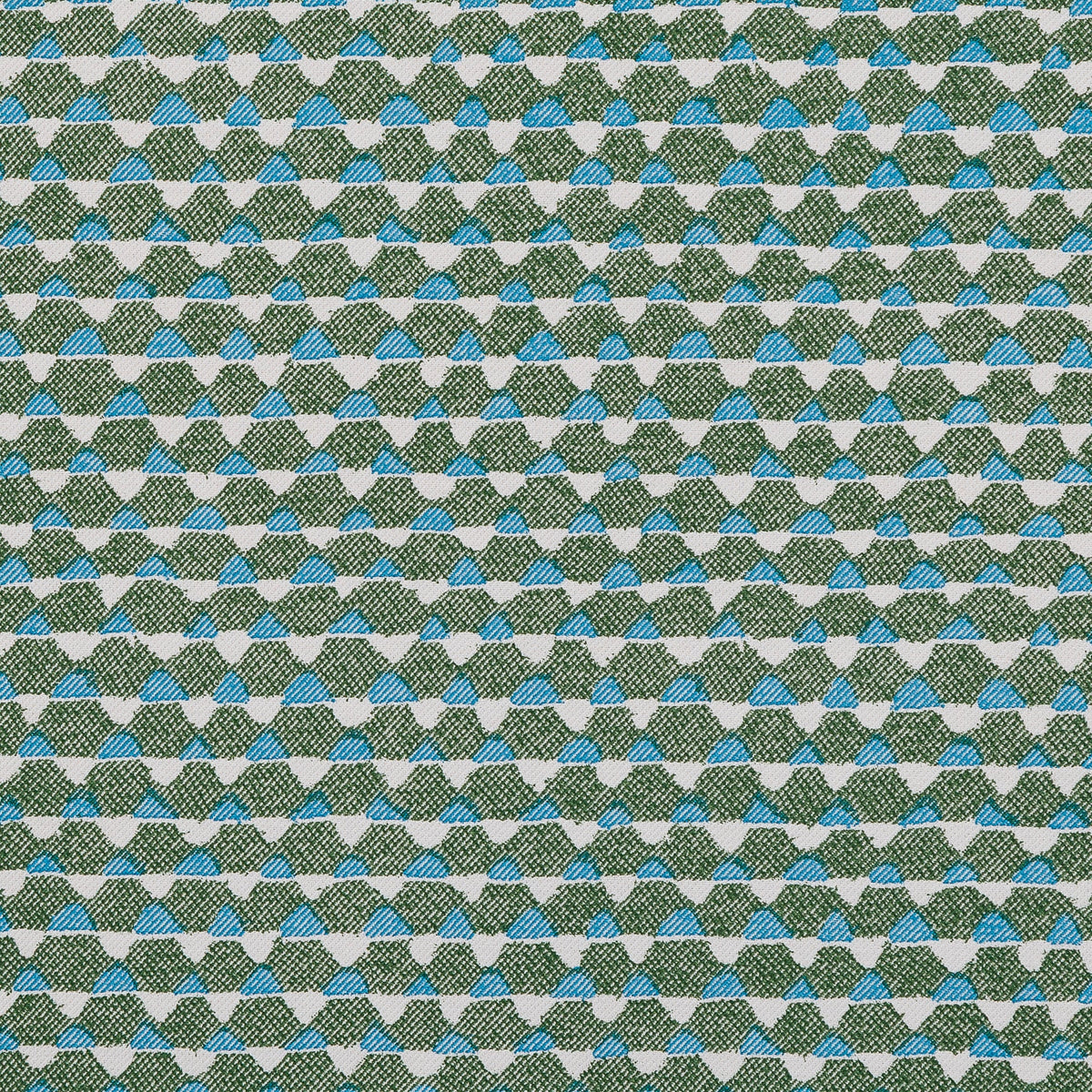 Tara Wallpaper by Fermoie in colorway 008, flat swatch