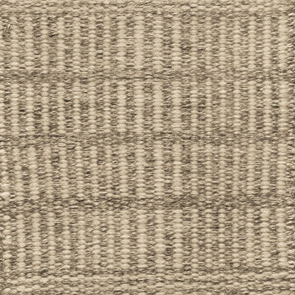 TRH-R107 rug in Oatmeal / Sand