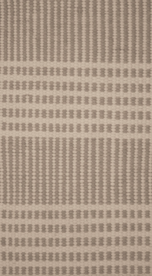 TRH-R112 rug in Warm Ivory / Mushroom