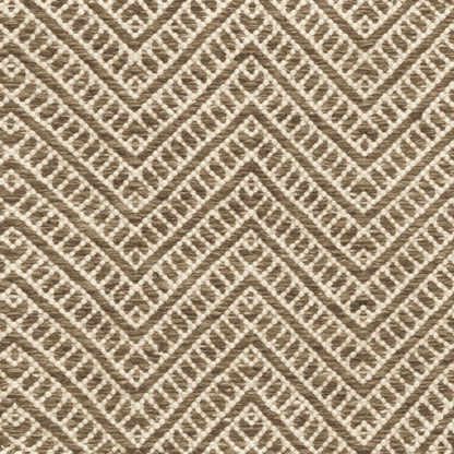 TRH-R121 rug in Parchment / Tobacco