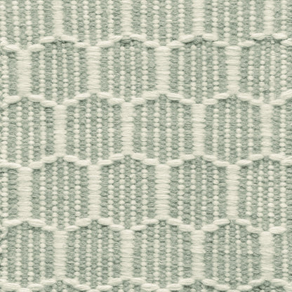 TRH-R127 rug in Limestone / Soft Sage
