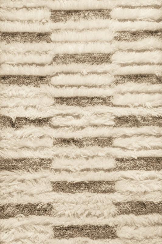 TRH-R23 rug in Parchment / Tobacco