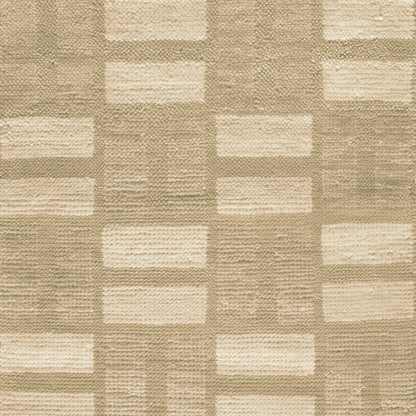 TRH-R32 rug in Parchment / Camel / Moss