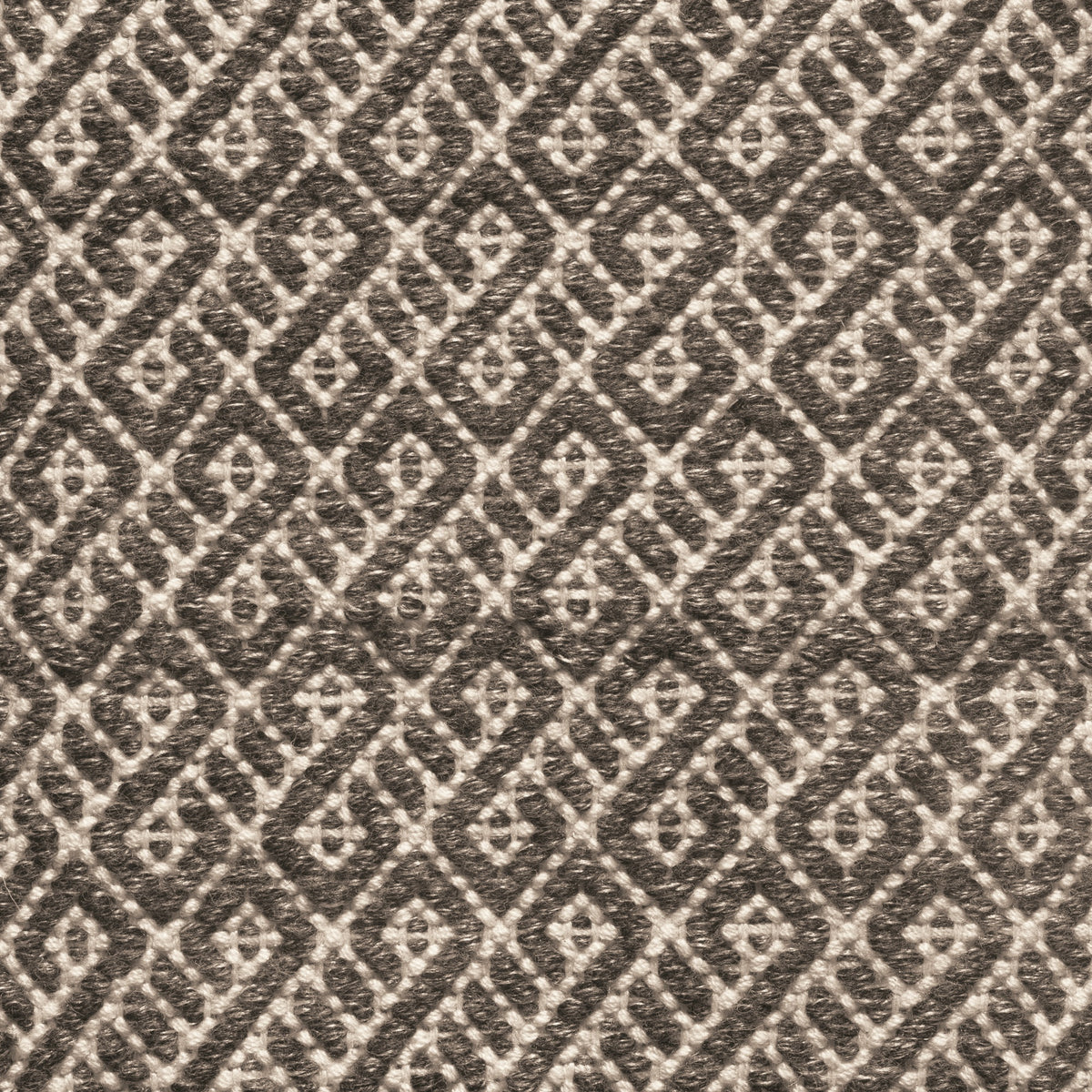 TRH-R41 rug in Warm Ivory / Mushroom
