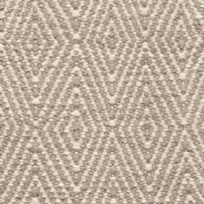 TRH-R49 rug in Warm Ivory / Mushroom