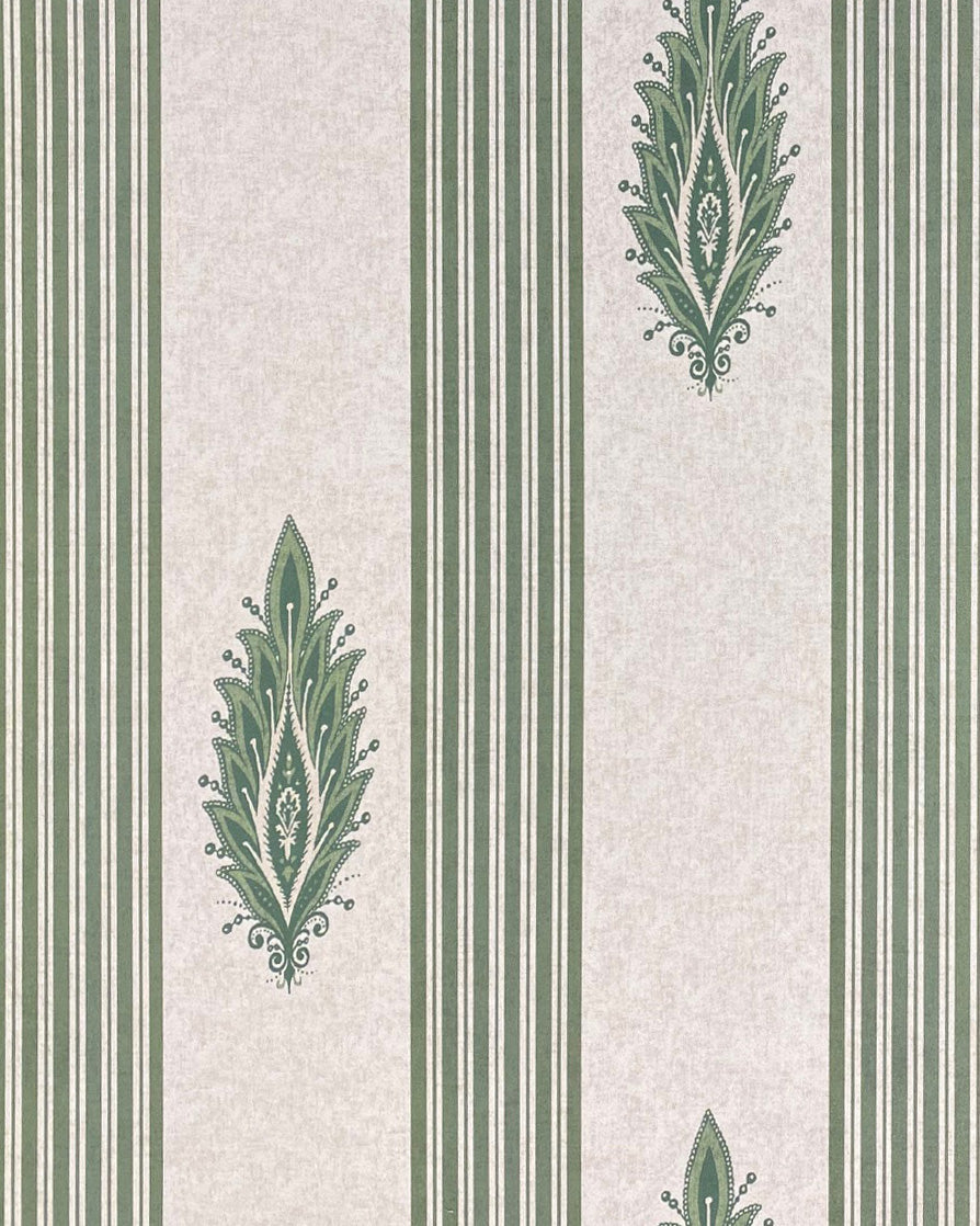 Anastasia Wallpaper by Fleurons d'Hélène in Pine