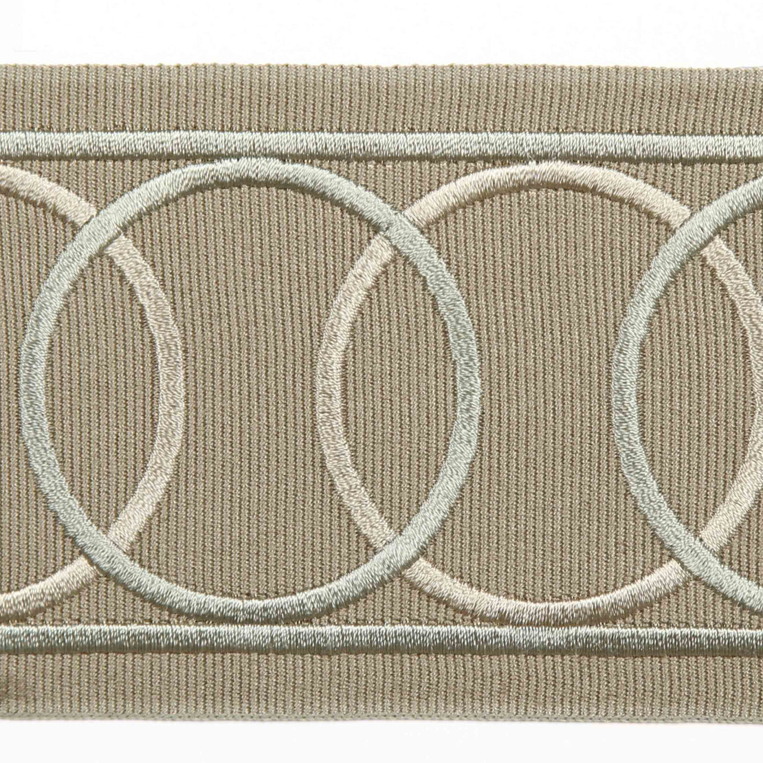 TRH21203 Trim