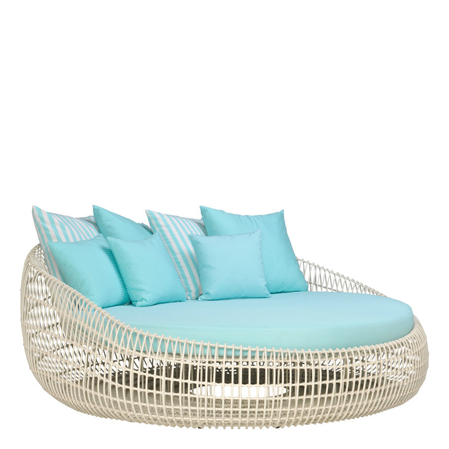 Vino Daybed by JANUS et Cie in Nimbus