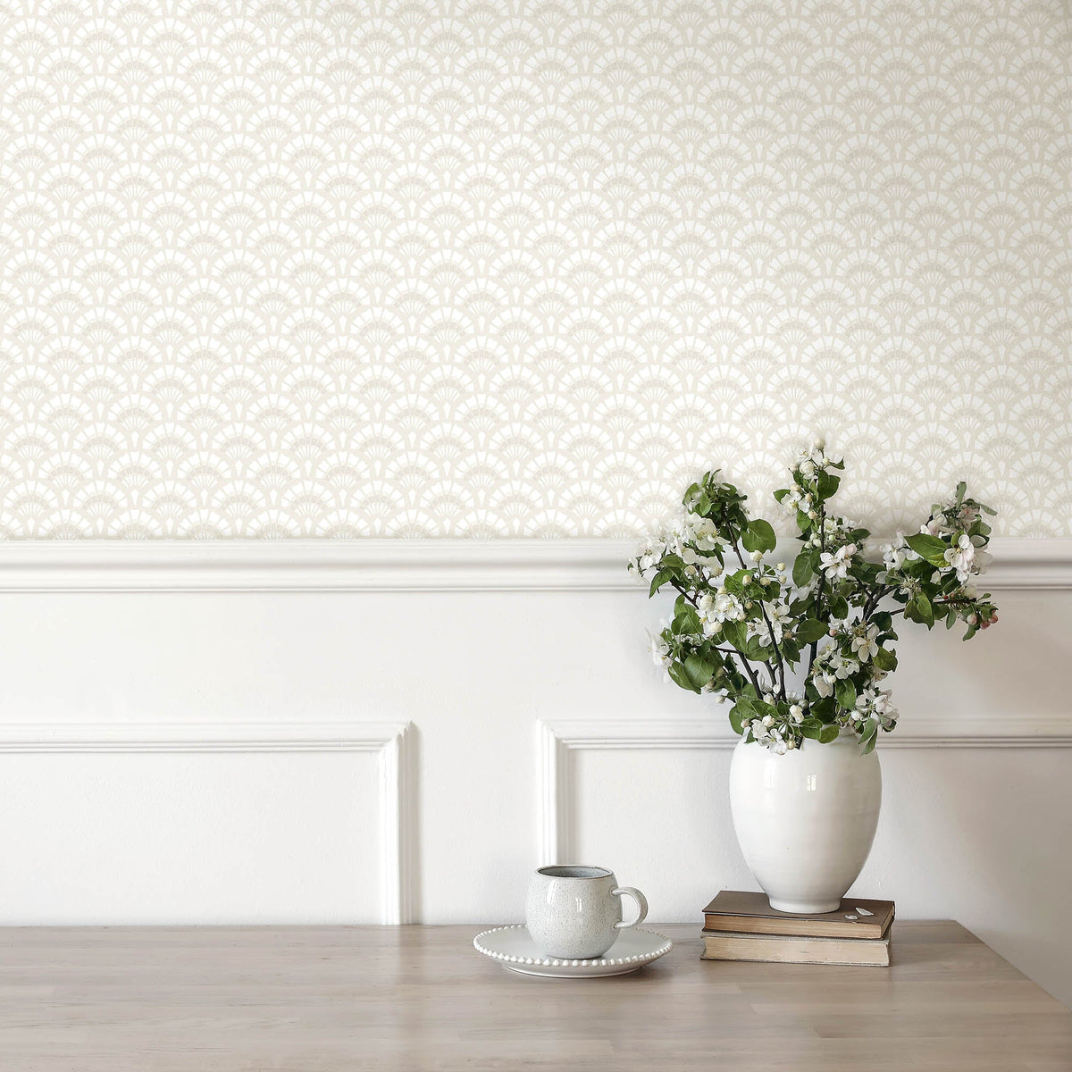 Betsy Fan Ditsy Magnolia Wallpaper