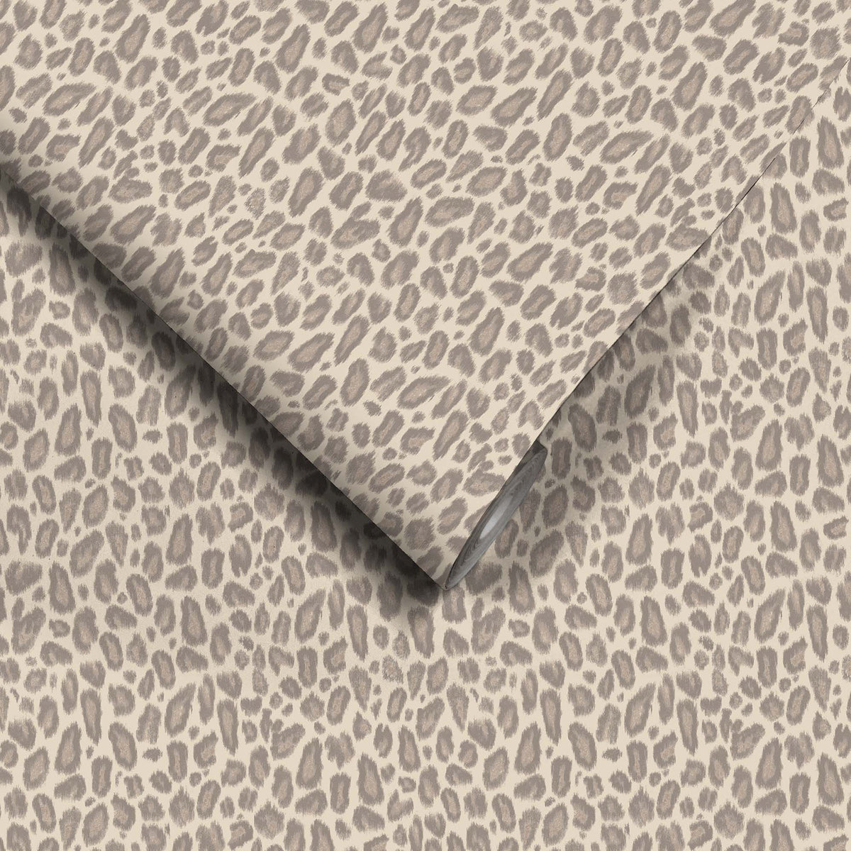 Big Kat Oyster wallpaper by Woodchip & Magnolia